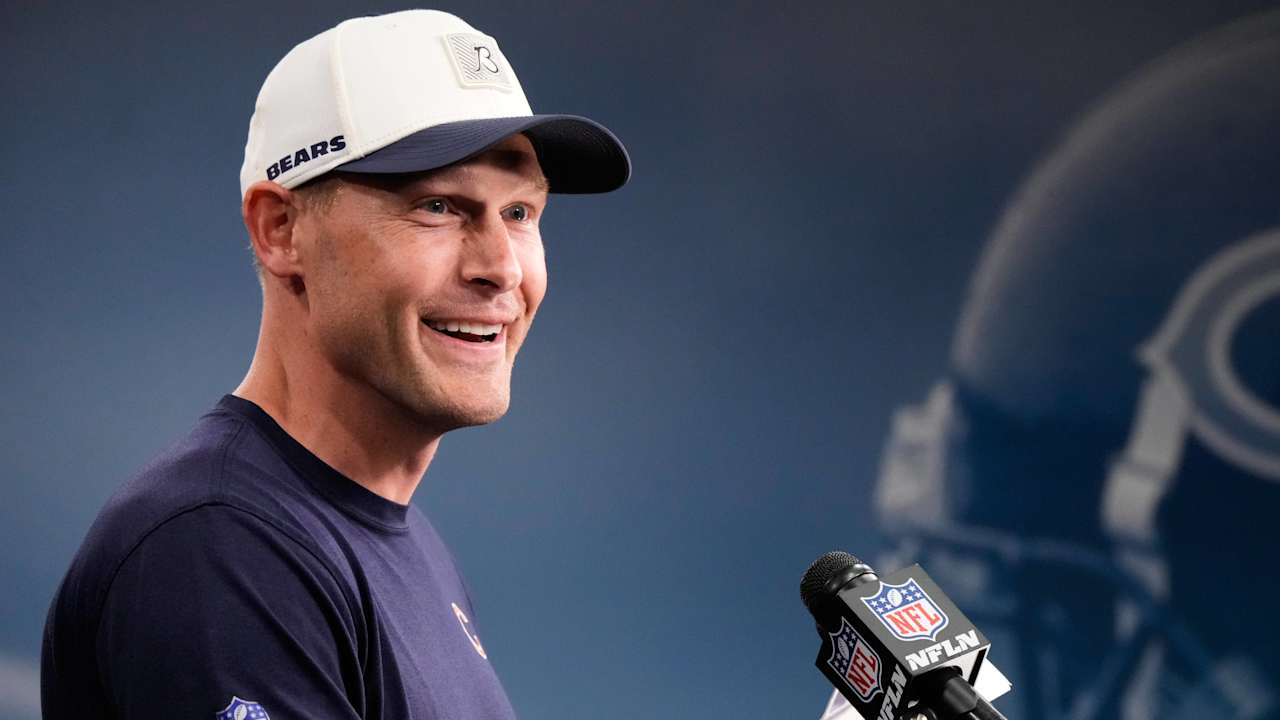 Chicago Bears favored over Panthers in early Week 1 odds