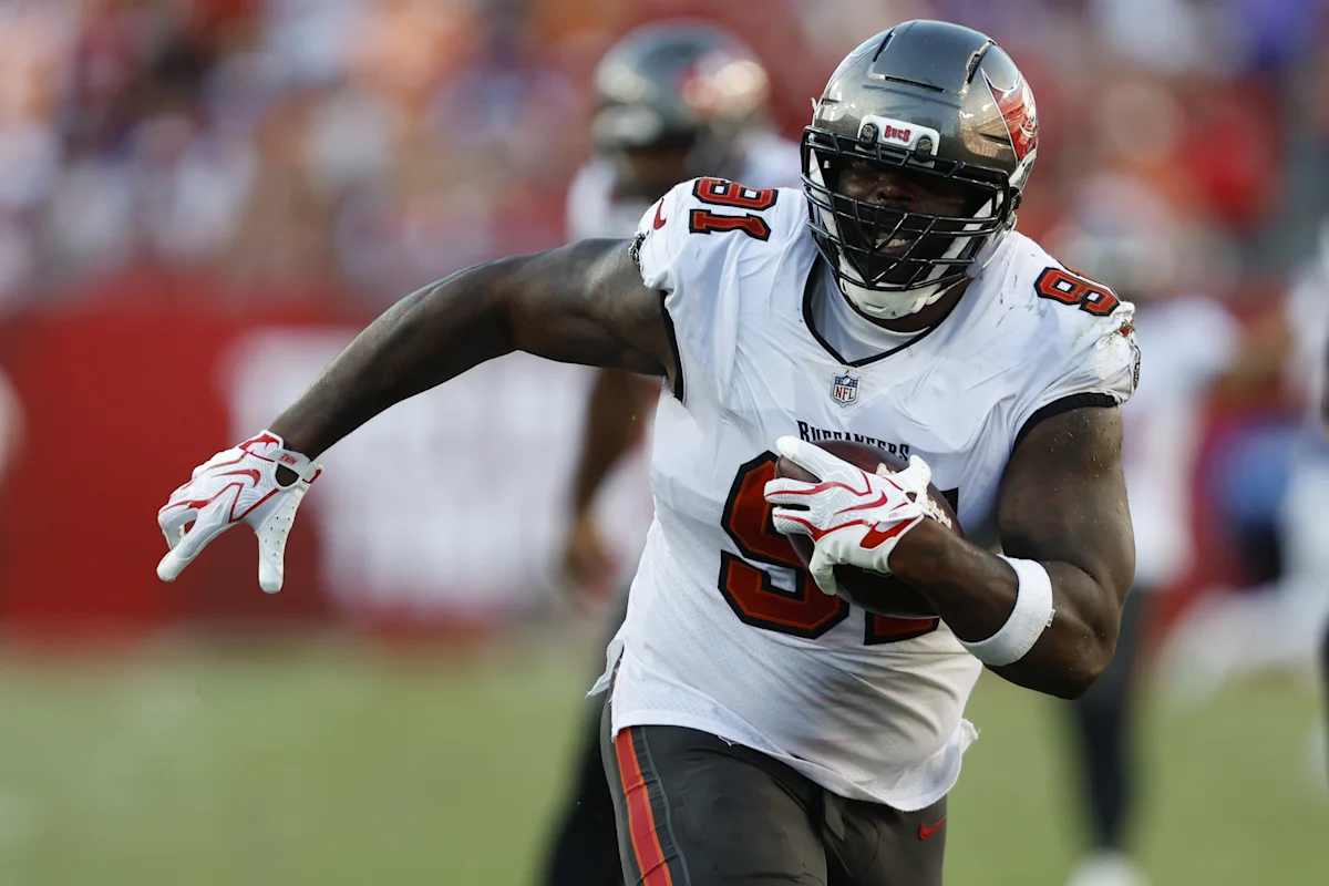 4 players the Chicago Bears should target before the 2026 NFL trade deadline