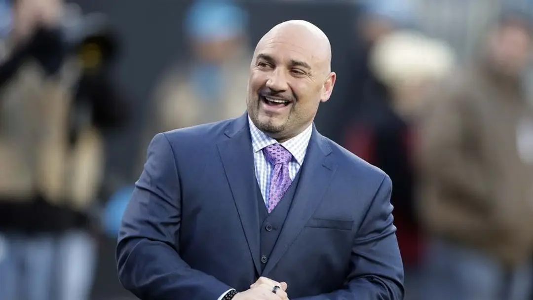 Jay Glazer expects Bears to be aggressive at trade deadline, and Khalil Mack is already on their radar