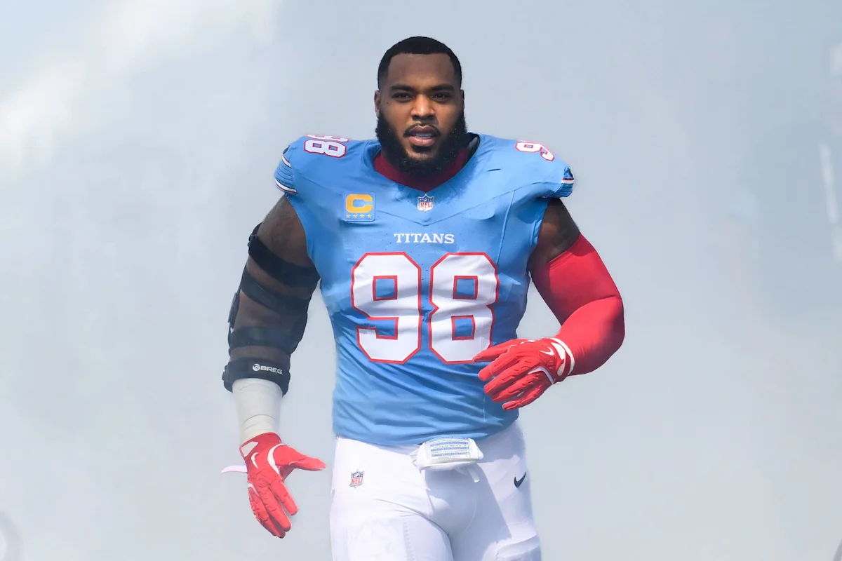 Bears pull off blockbuster trade for All-Pro Jeffery Simmons